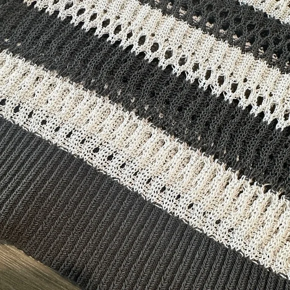 Madewell Open-Stitch Cropped Sweater Tee Charcoal Stripe Size XXS - Picture 7 of 8